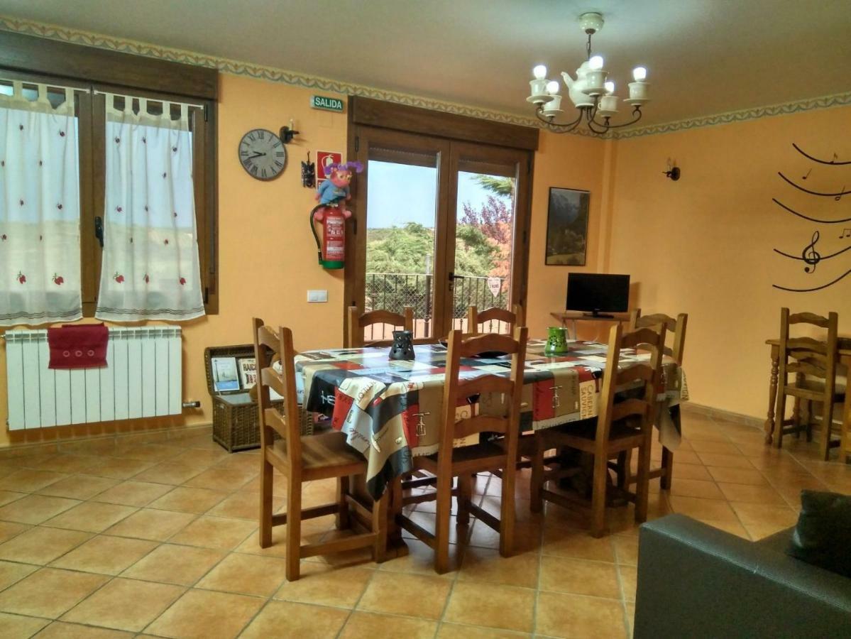 Apartment Vivienda Turistica San Martin Sotés